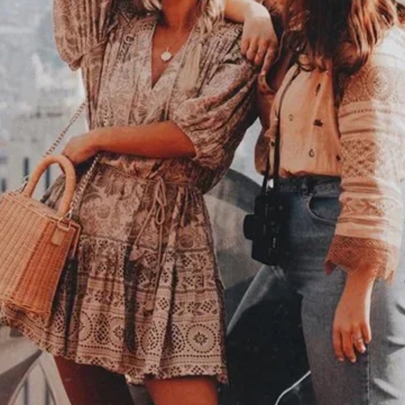 Boho Gypsy Ruffle detail Mini Dress - Picture 4 of 9